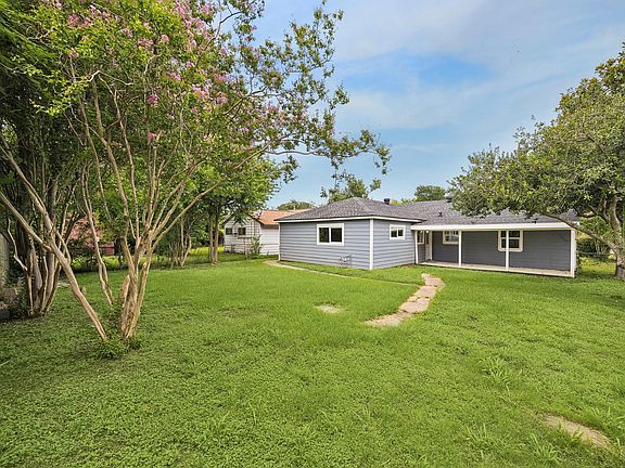 5th image of 4311 Busiek St