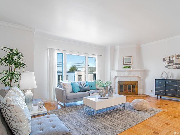 3rd image of 79 Ledyard St