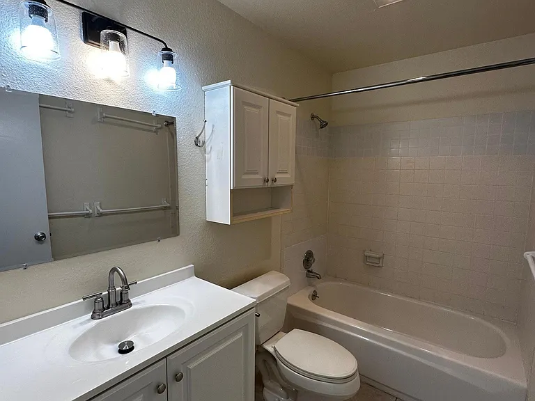 447 SW 155th St #S9 — Photo 19