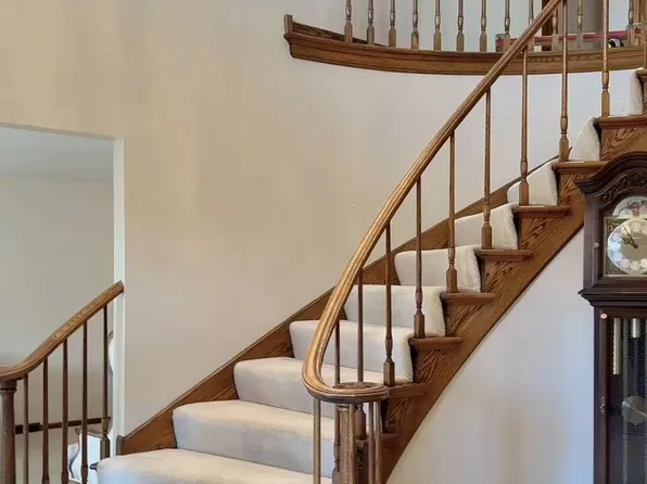 408 Lavergne Ave, Wilmette, IL 60091