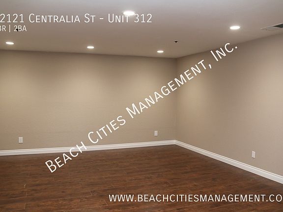 4th image of 12121 Centralia St Unit 312