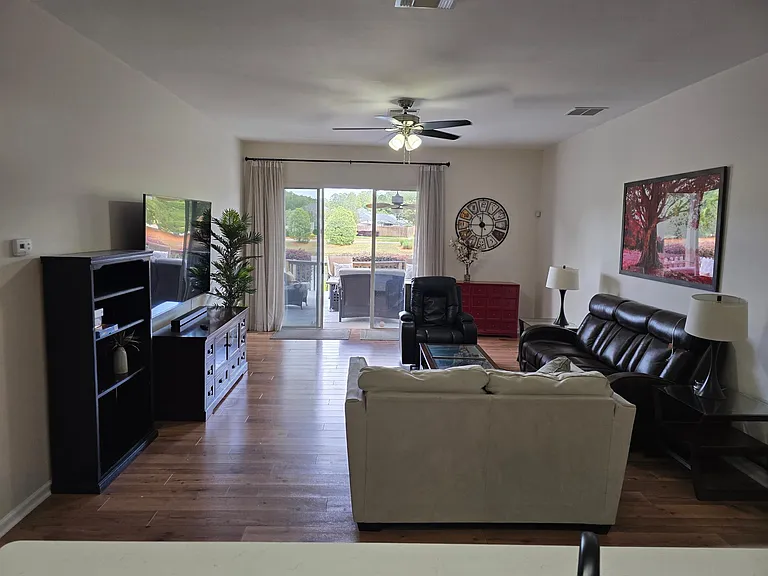 1652 Redstone Ct — Photo 15