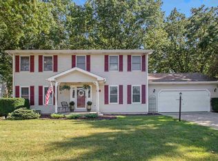 10890 Volinia Dr, Osceola, IN