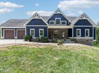 210 Waterside Dr, Ten Mile, TN 37880