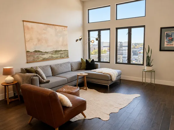 438 W Grand Ave, Oakland, CA