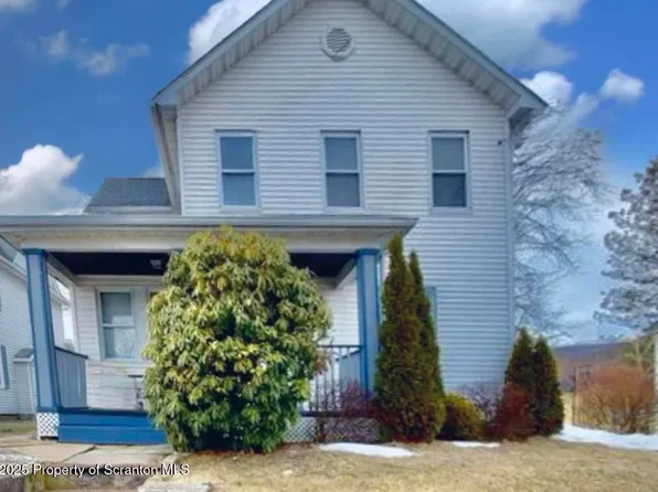 107 2nd St, Blakely, PA 18447