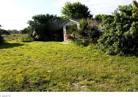 3rd image of 1276 Milum Dr