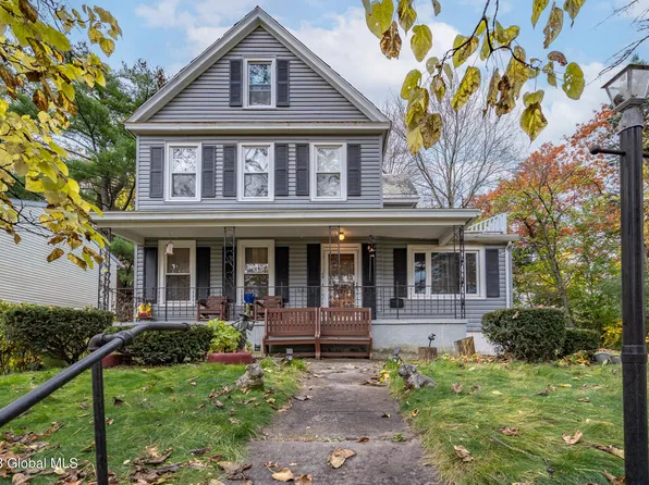 38 Cromer Avenue, Schenectady, NY 12304