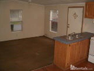 2nd image of 254 Bishop Dr