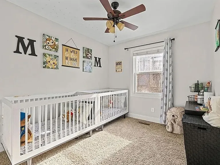127 Portico St — Photo 7