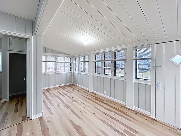 5th image of 38599 Plains Ct