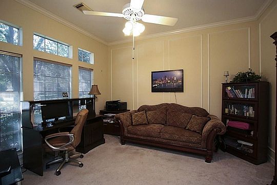 5th image of 11010 Tulip Garden Ct