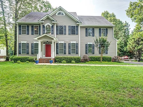 2nd image of 8266 Elizabeth Ann Dr