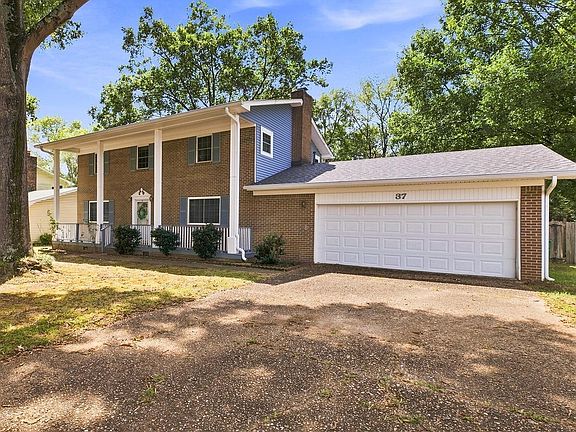 2nd image of 37 Cardinal Valley Dr