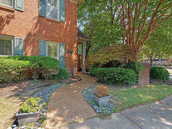 3rd image of 1768 Yancey Cir S