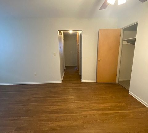 3rd image of 505 28th Ave N #10459907