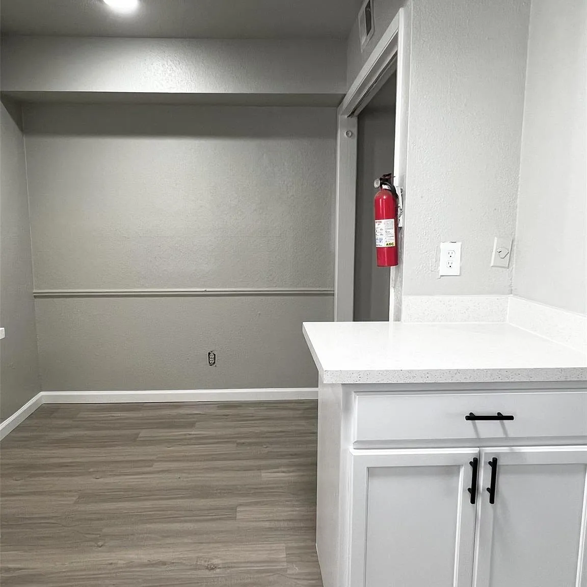 2 bed, 1.5 bath, 1134 sqft, $1,250 — Photo 4