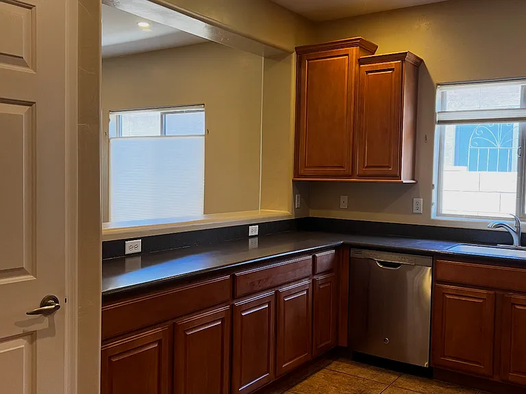 13555 N Barlassina Dr — Photo 14