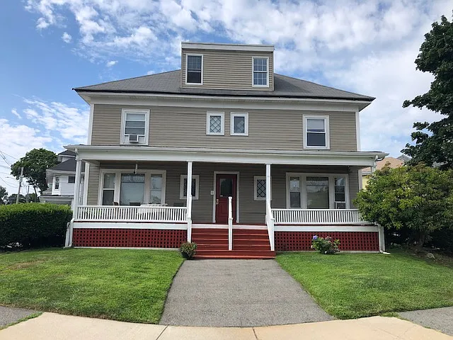 14 Pond St #2R