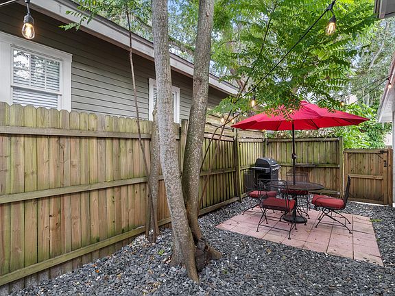 5th image of 1209 S Gunby Ave