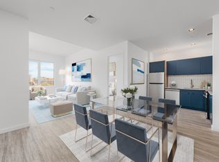 14735 95th Ave #401, Jamaica, NY 11435