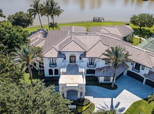 8812 Twin Lake Dr, Boca Raton, FL 33496