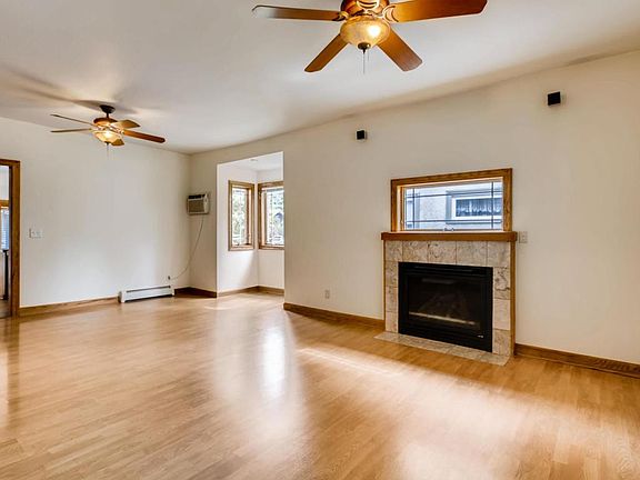 4th image of 959 Tuscarora Ave