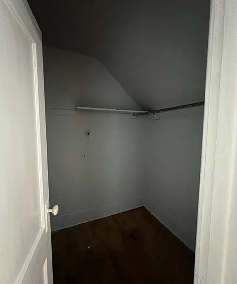1112 E Colvin St #1 — Photo 7