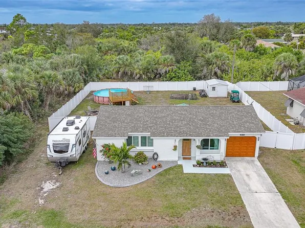 18970 McGrath Cir, Pt Charlotte, FL 33948