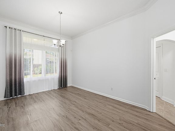 3rd image of 13105 HARBORTON Drive