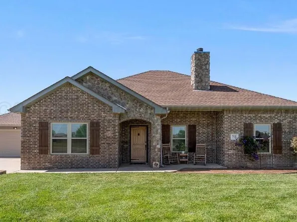7951 Raburn Ln, Canyon, TX 79015