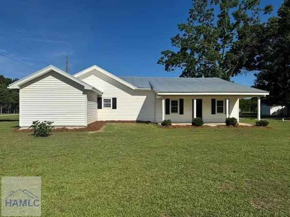 19 Old Buie Rd, Odum, GA 31555