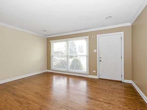 4th image of 1248 E 156th St