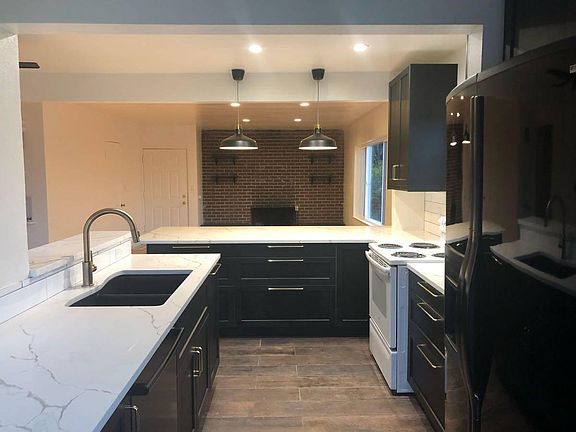 Stunning new kitchen!
