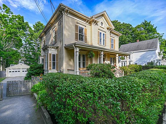 2nd image of 183 Miller Avenue