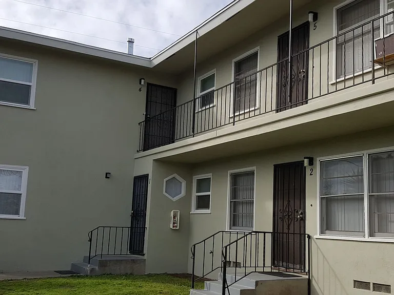 3522 College Ave — Photo 11