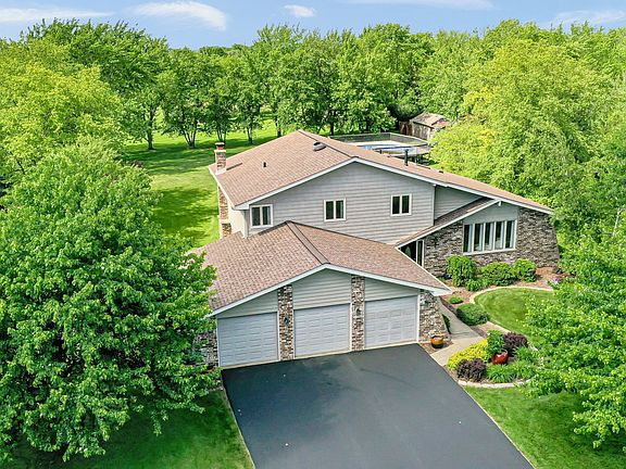 2nd image of 15006 Glen Crest Ln