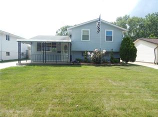 16395 Southway Dr, Brookpark, OH