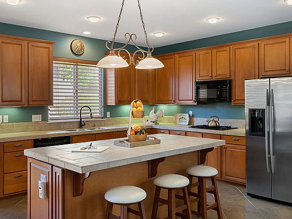 2nd image of 477 Hawk Canyon Ct