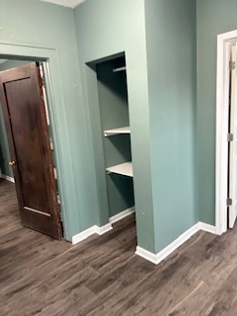 303 Franklin Apt 2 — Photo 4
