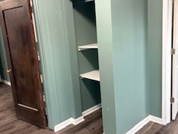 4th image of 303 Franklin St #2