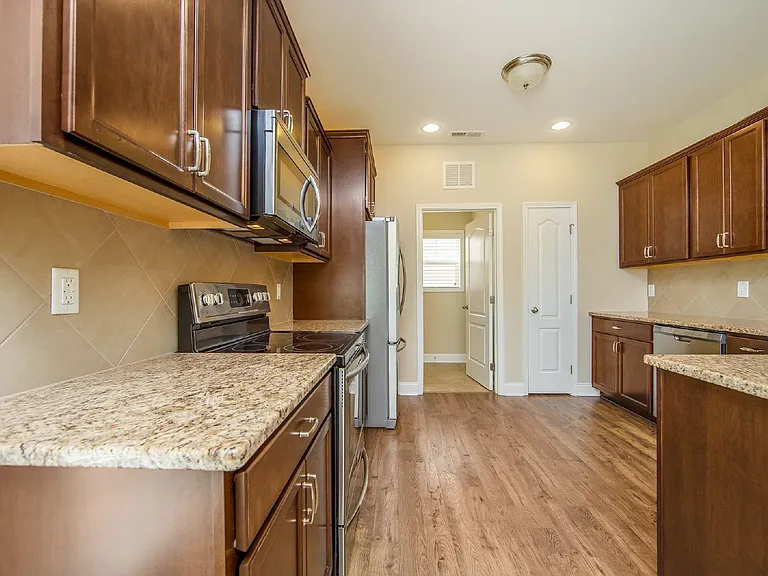 620 Stonebriar Ave — Photo 22