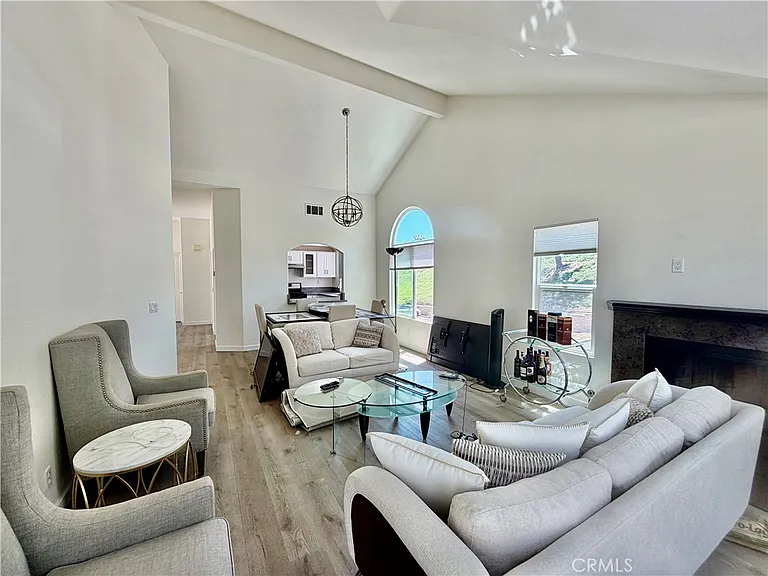 23221 Asti Way — Photo 5