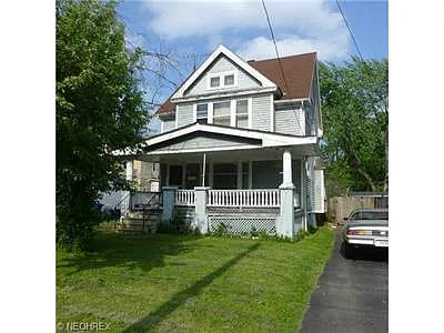 3275 W 95th St photo 1