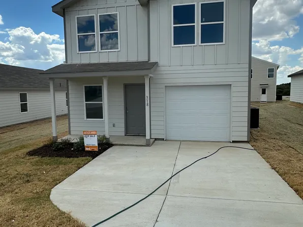 318 Azalea Trl, Granbury, TX 76048