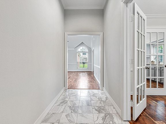 3rd image of 23206 Lodgepoint Dr