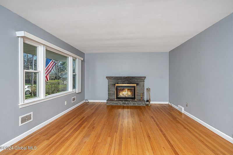 2nd image of 10 Marjon Avenue