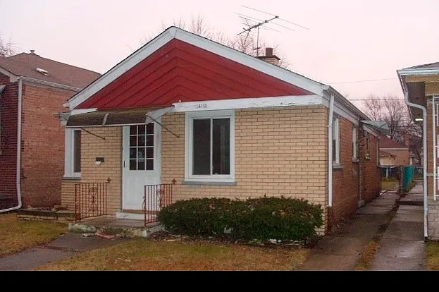14113 S La Salle St photo 1