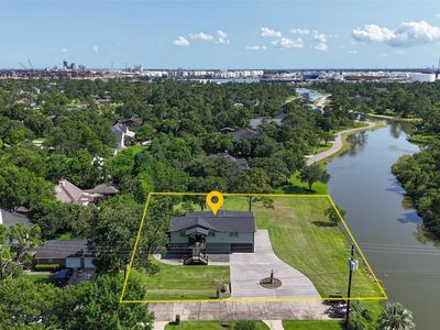719 Fairfield St, Shoreacres, TX, 77571