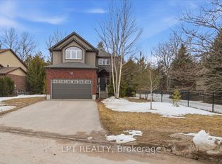 62 Williams St, Collingwood, ON L9Y0C4